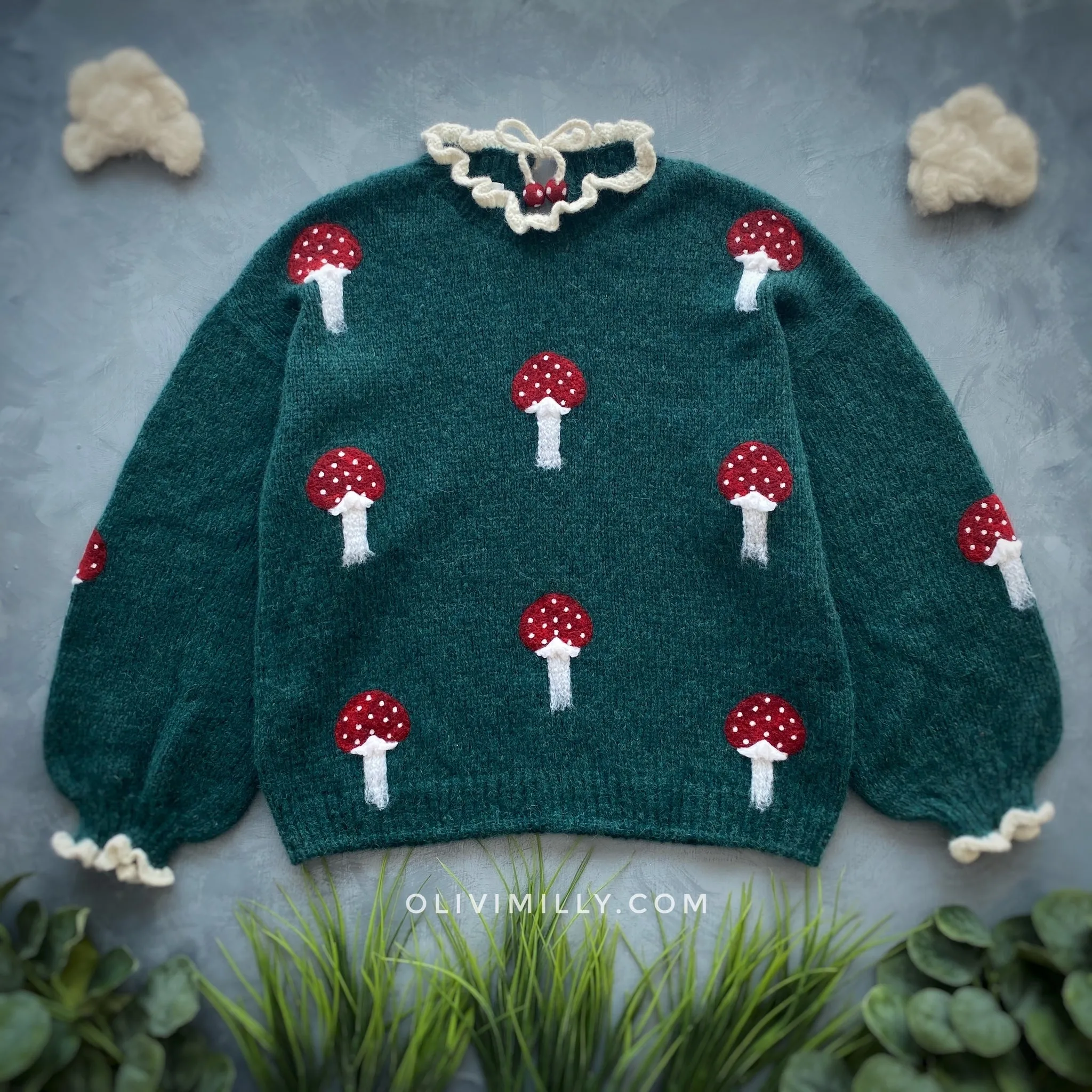 Adult Mushrooms pullover | Emerald
