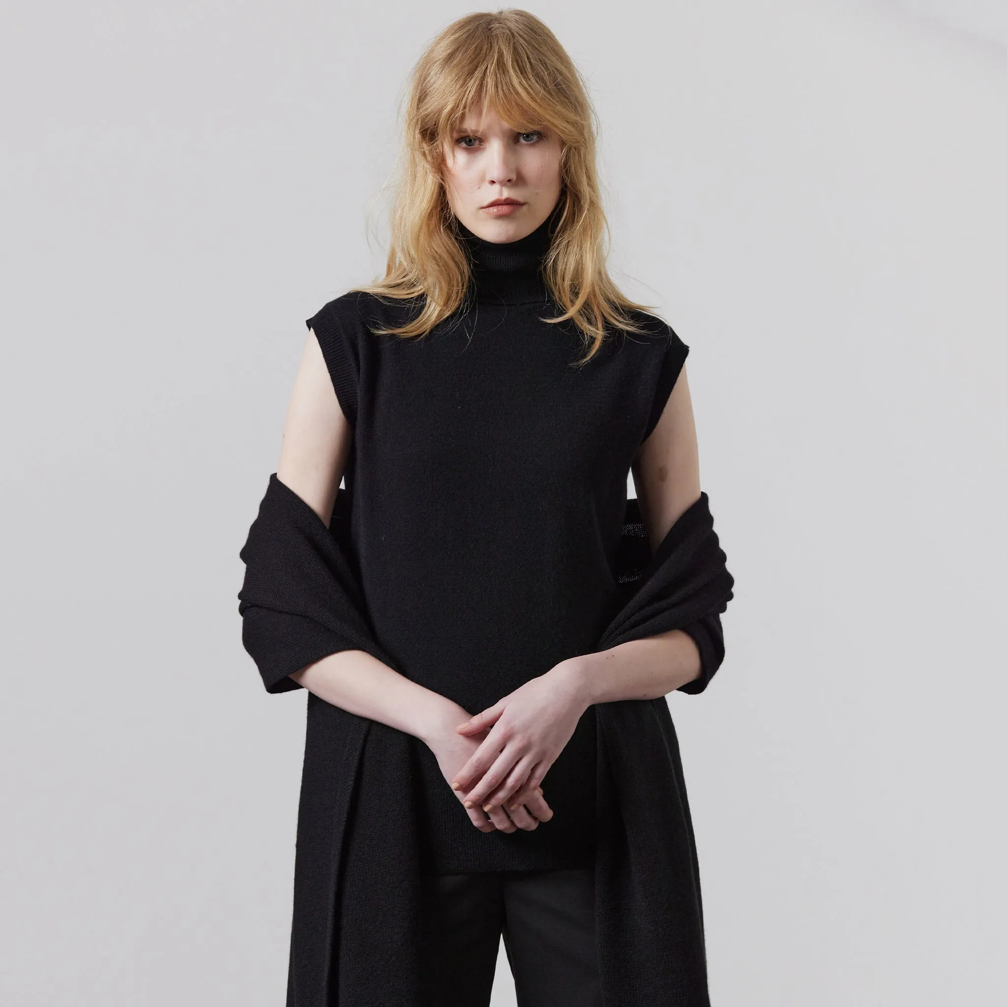 Laing Cashmere Scarf - Black