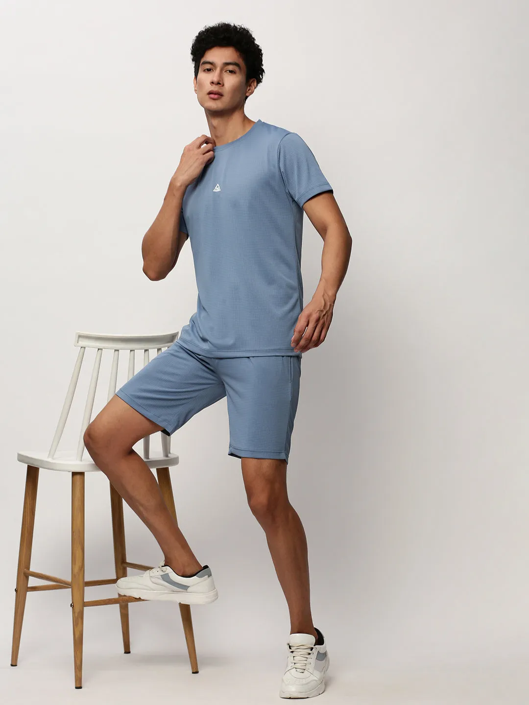 Men Blue Round Neck Short Sleeves T-Shirt & Shorts co ords Set