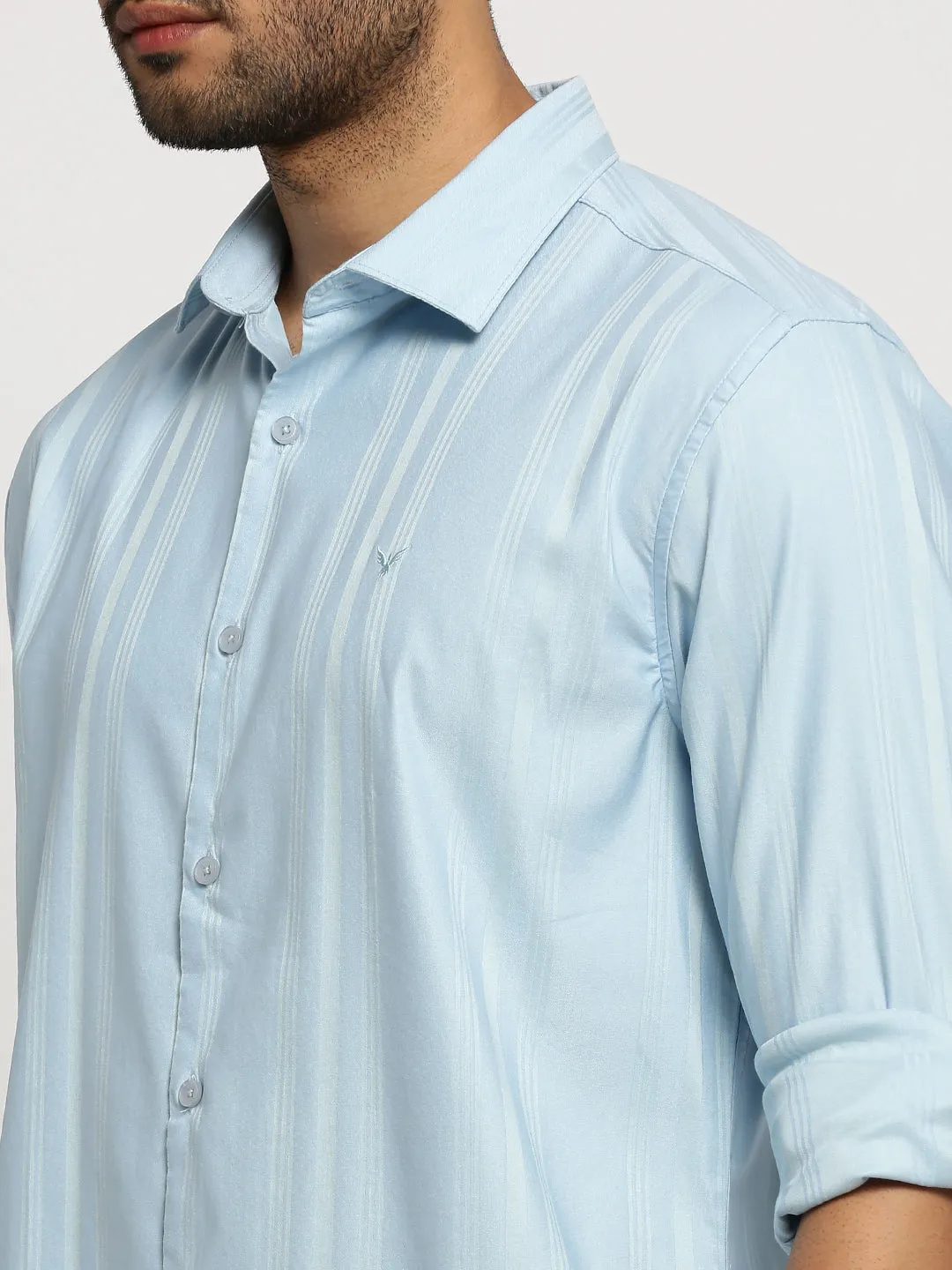 Men Blue Slim Fit Vertical Striped Long Sleeves Cotton Casual Shirt