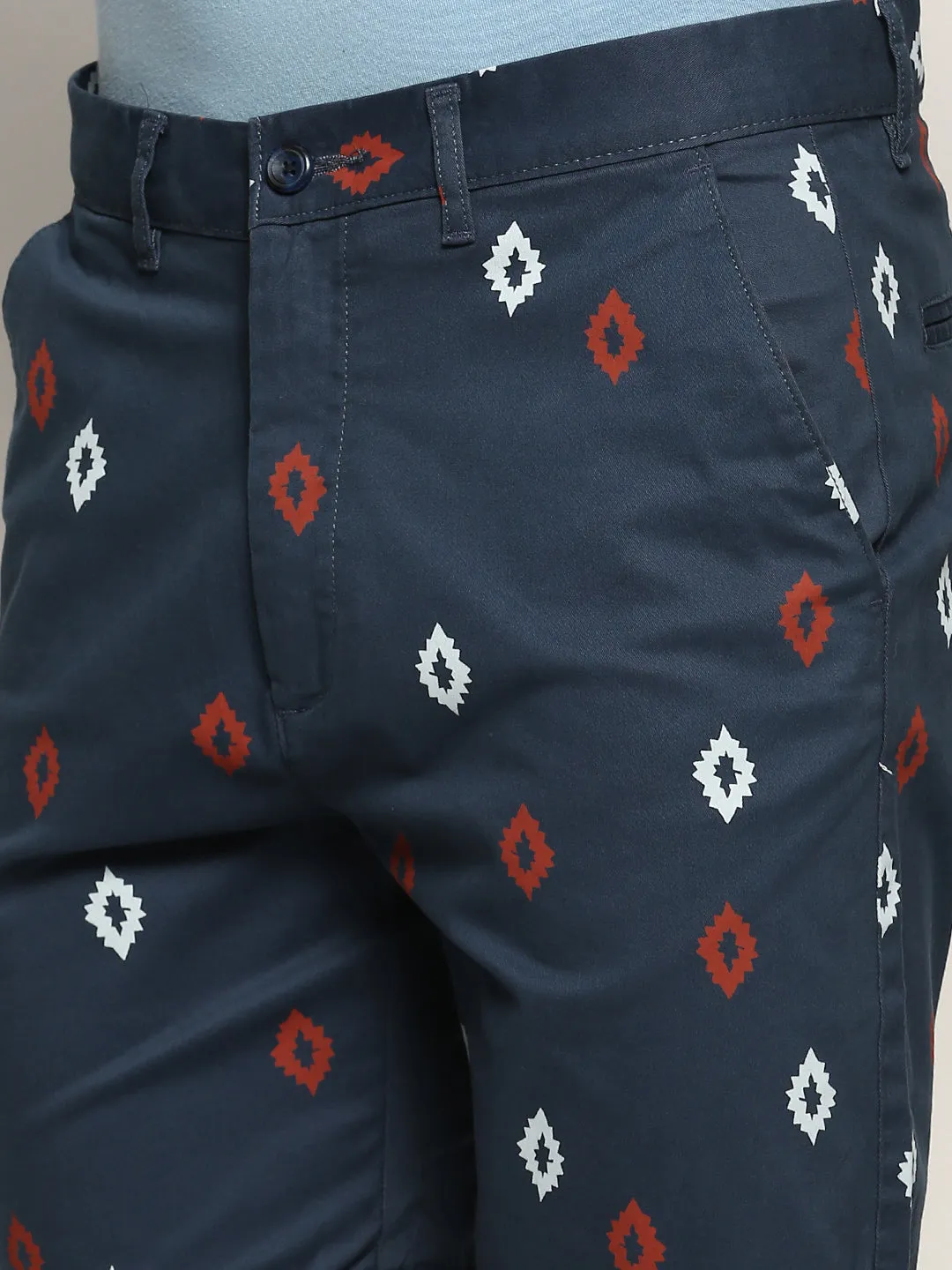 Men Teal Geometric Printed Mid Rise Cotton Chinos Shorts