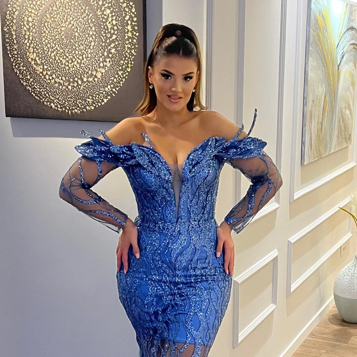 Sexy Floor Length V-Neck Long Sleeves Sheath Mermaid Lace Prom Dress