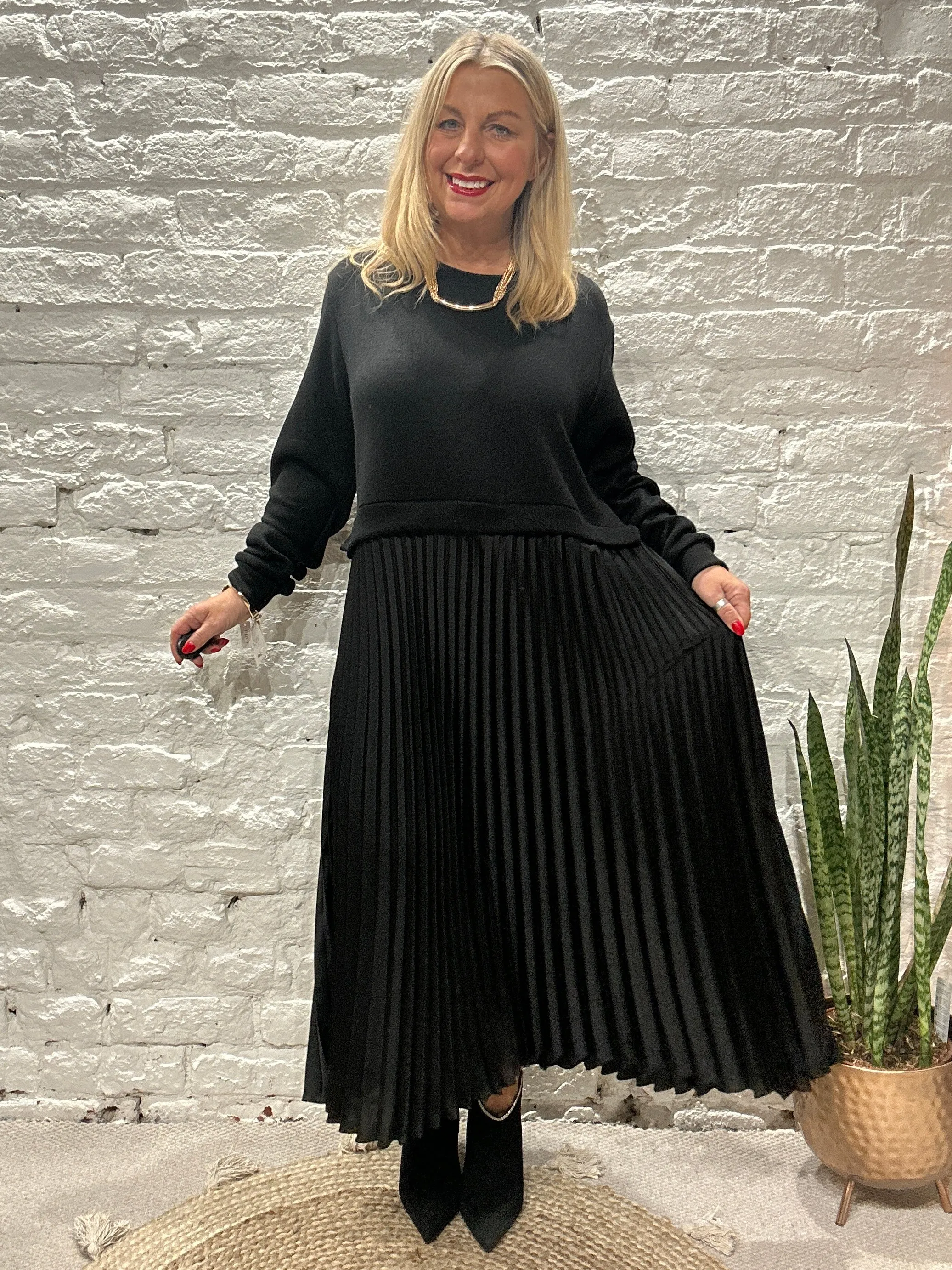 The Amy Jumper Plain Dress Knitted Top Part with Pleated Skirt