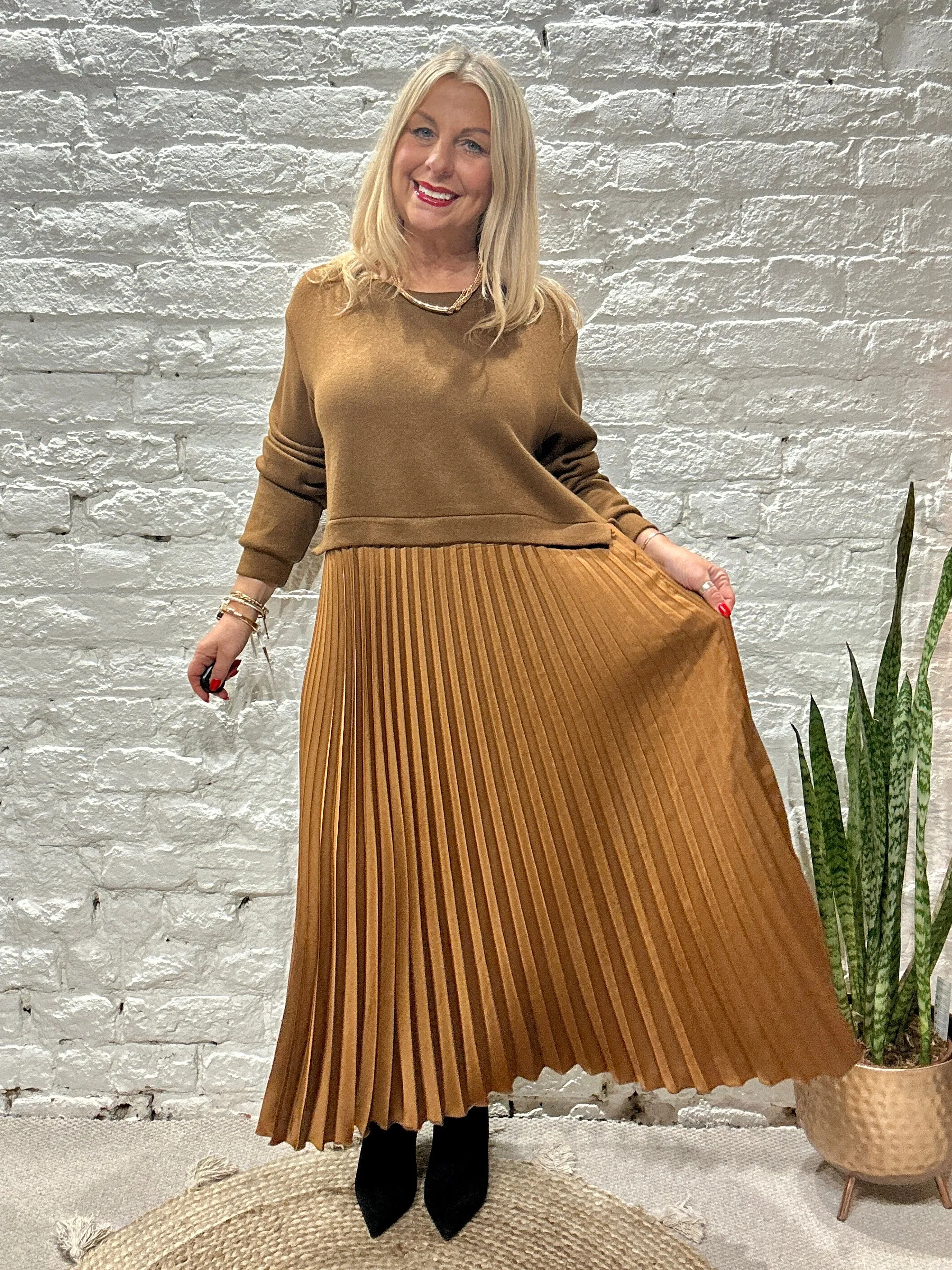 The Amy Jumper Plain Dress Knitted Top Part with Pleated Skirt