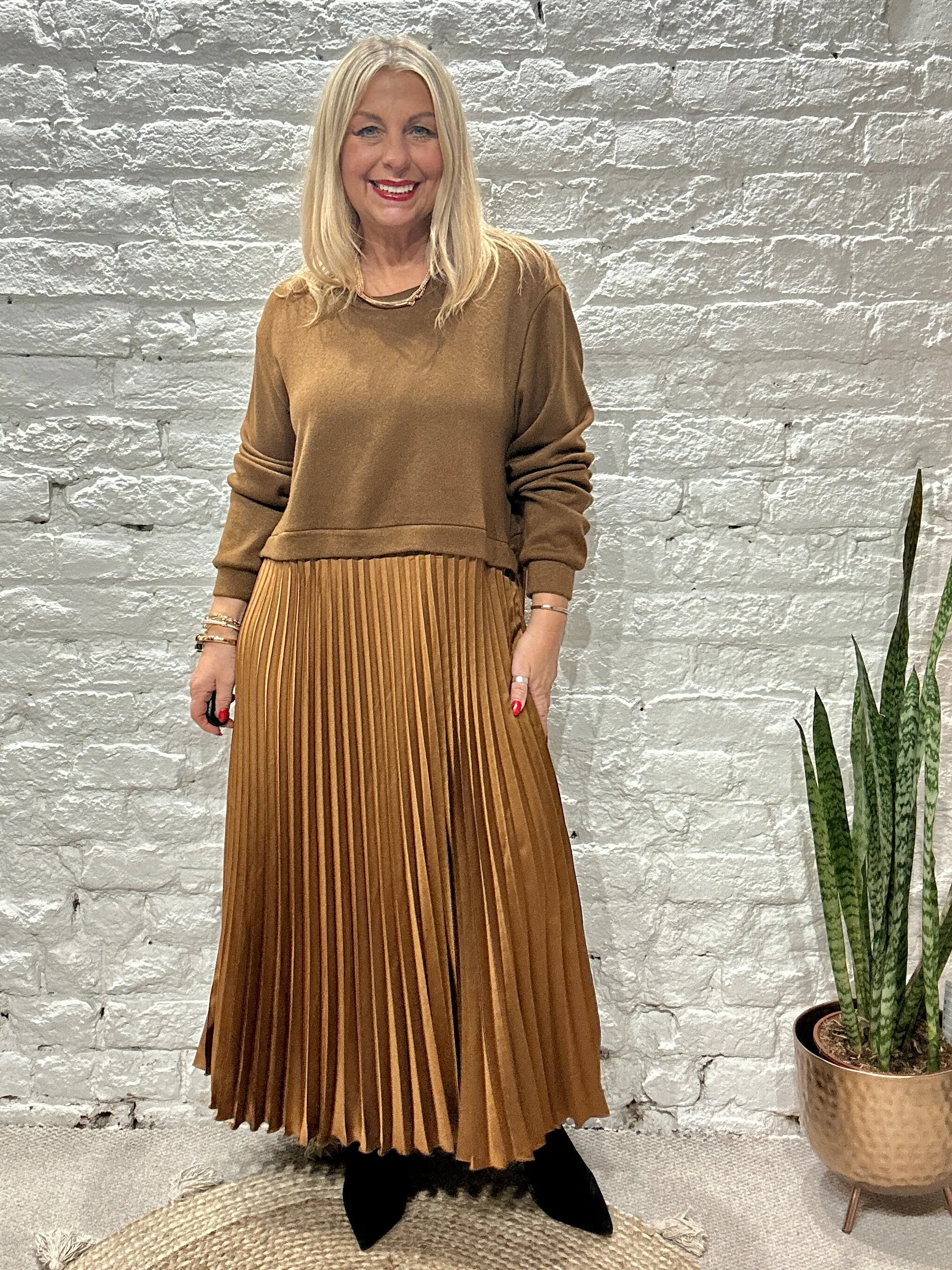 The Amy Jumper Plain Dress Knitted Top Part with Pleated Skirt